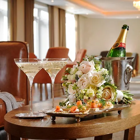 Hodson Bay Hotel Athlone