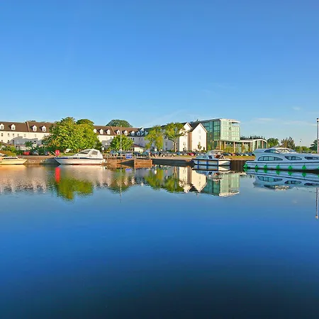 Hodson Bay 4* Атлон