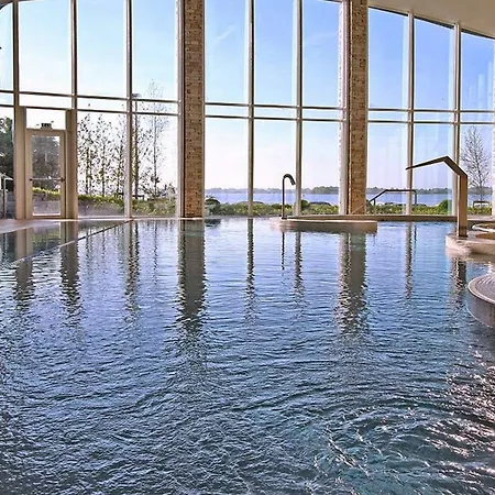 Hodson Bay فندق آثلون
