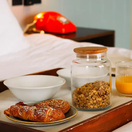 Hotel Hodson Bay 4*