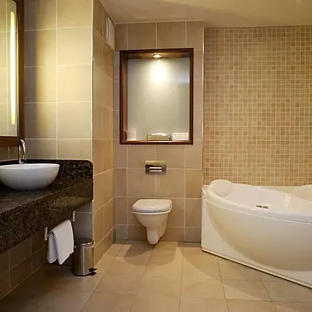 Ξενοδοχείο Hodson Bay 4*