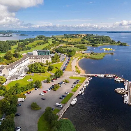 Отель Hodson Bay Атлон