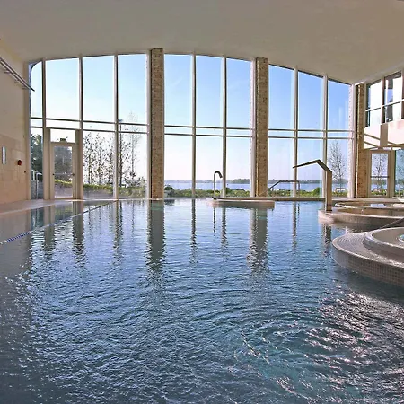 Hotel Hodson Bay 4*