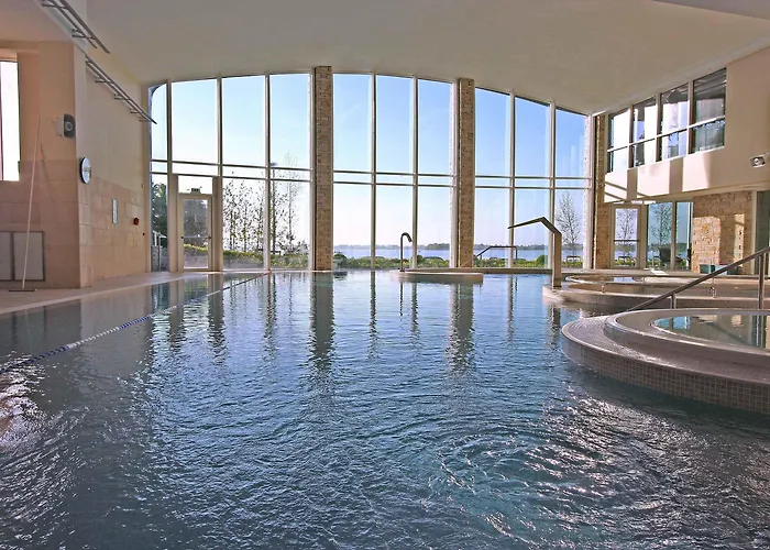 Отель Hodson Bay